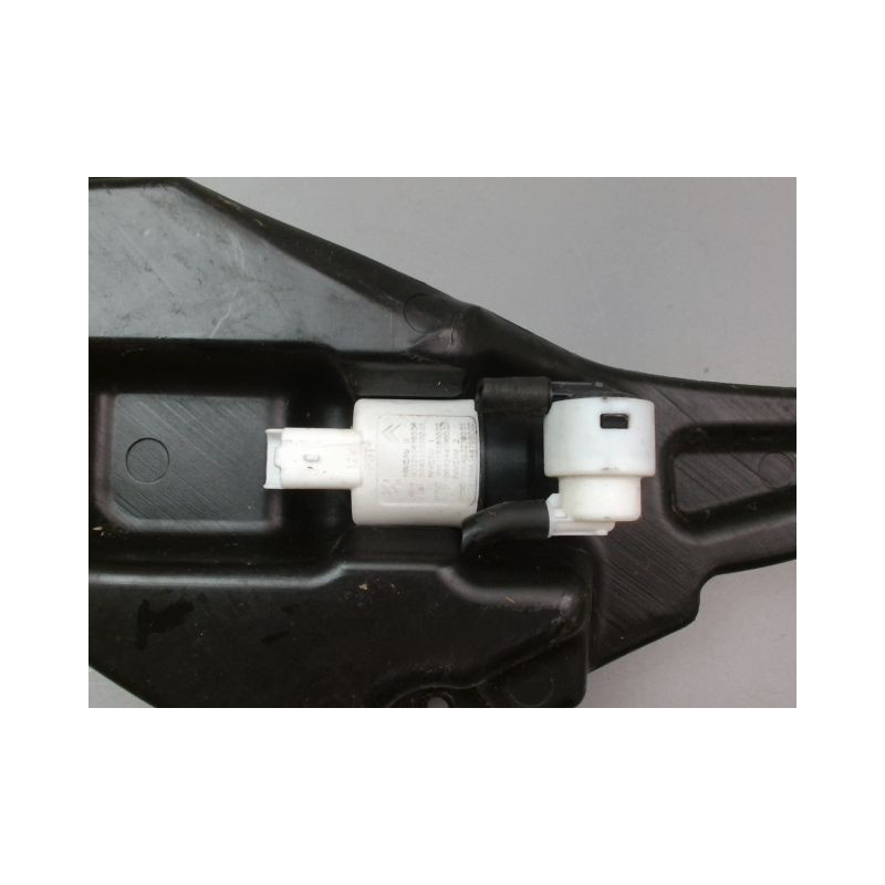 RESERVOIR LAVE-GLACE AVANT PEUGEOT 308 2011-