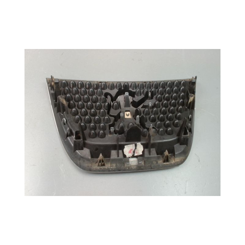 SIGLE CALANDRE PEUGEOT 3008 BREAK I Phase 1 2009-2013