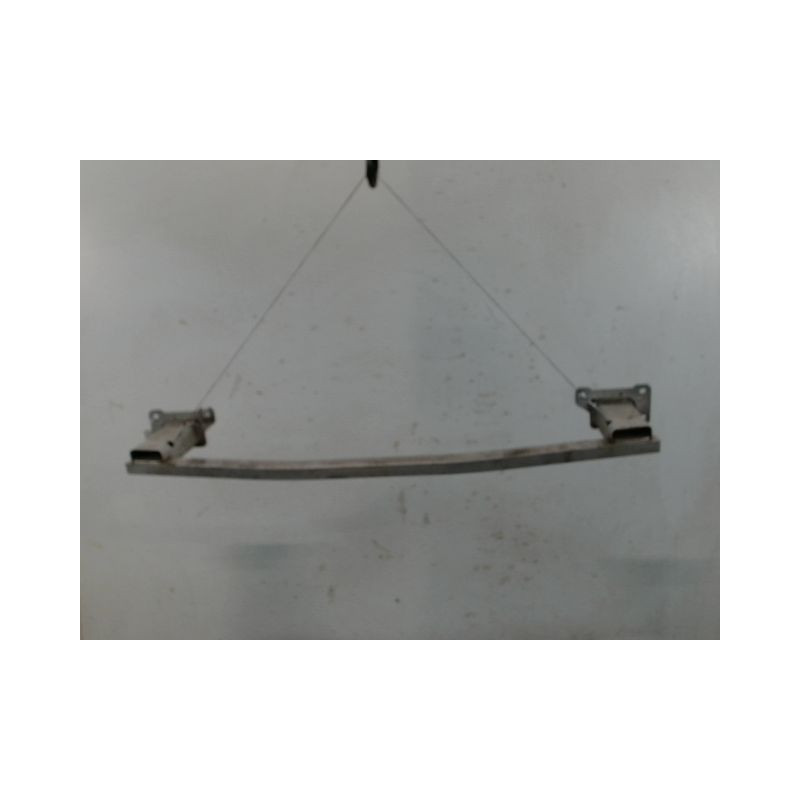 TRAVERSE INFERIEURE ARMATURE AVANT PEUGEOT 5008