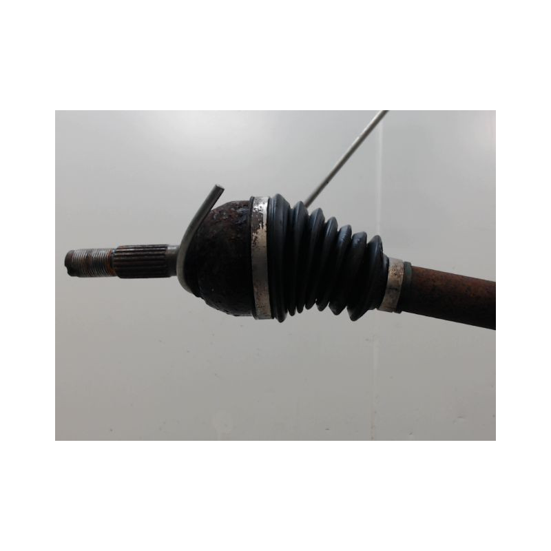 TRANSMISSION AVANT DROIT PEUGEOT 106 Phase 2 1996-2003 1.1 i