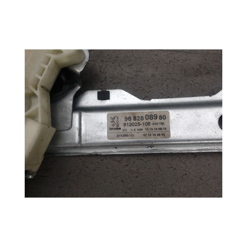 MECANISME LEVE-GLACE AVANT GAUCHE PEUGEOT 5008