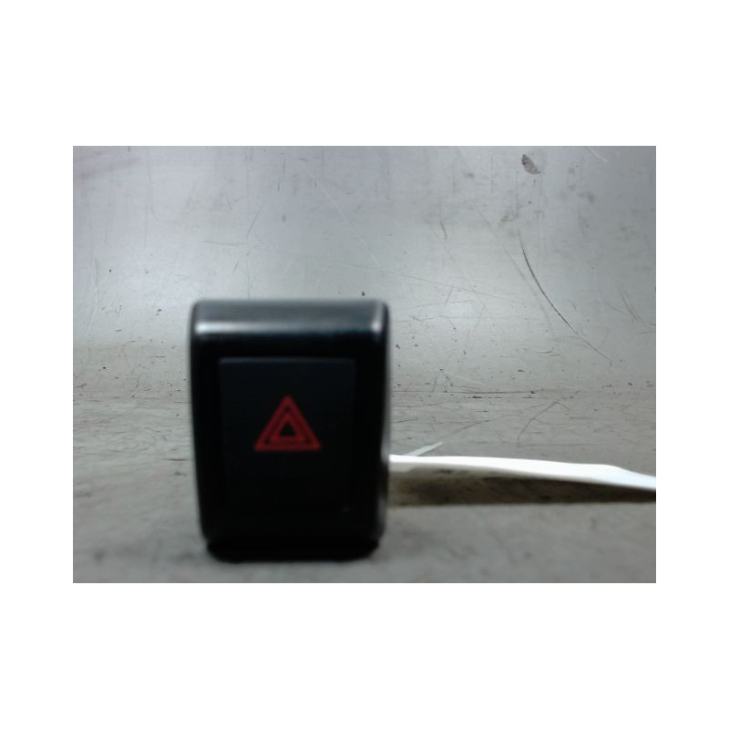 BOUTON DE WARNING SEAT IBIZA