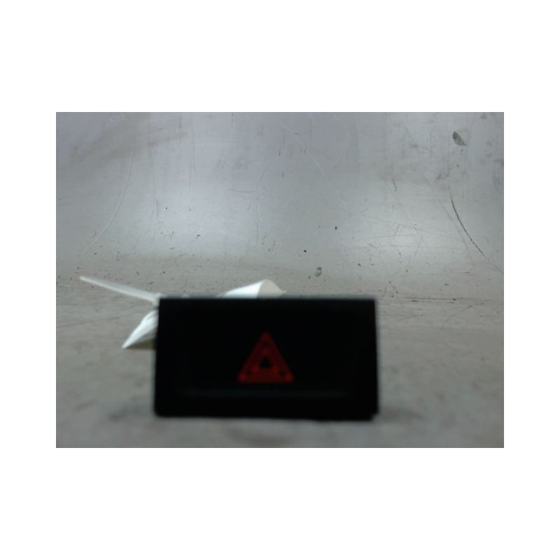 BOUTON DE WARNING VOLKSWAGEN TIGUAN
