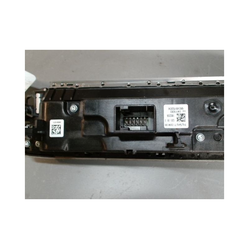 BOUTON DE WARNING PEUGEOT 5008