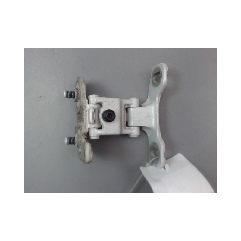 CHARNIERE HAYON D BMW X1