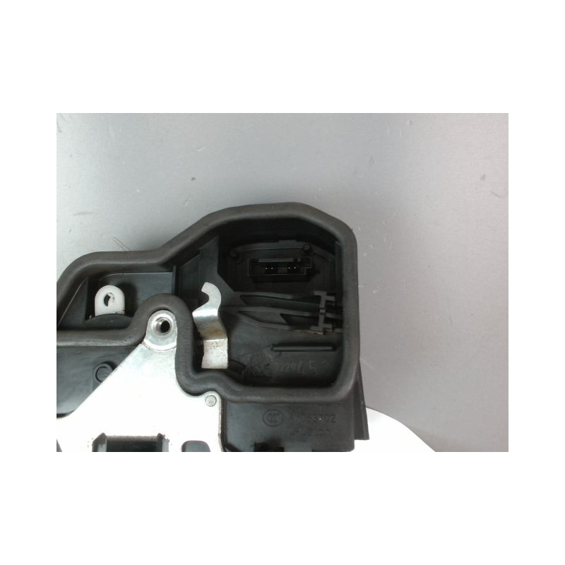 SYSTEME CONDAMNATION ARRIERE GAUCHE BMW X1