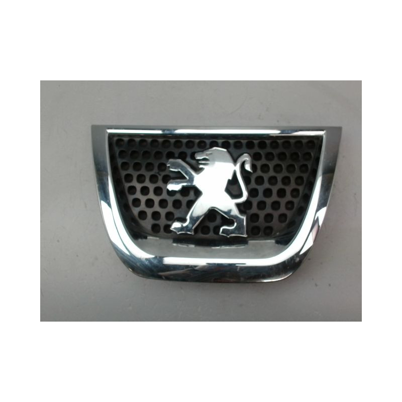 SIGLE CALANDRE PEUGEOT 3008 BREAK I Phase 1 2009-2013