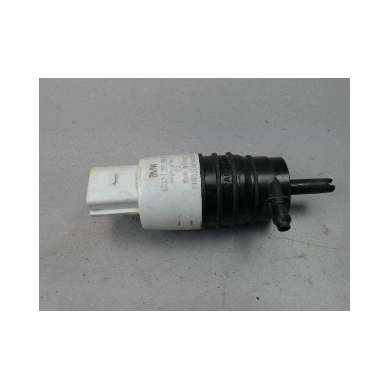 POMPE LAVE-GLACE AVANT BMW SERIE 1