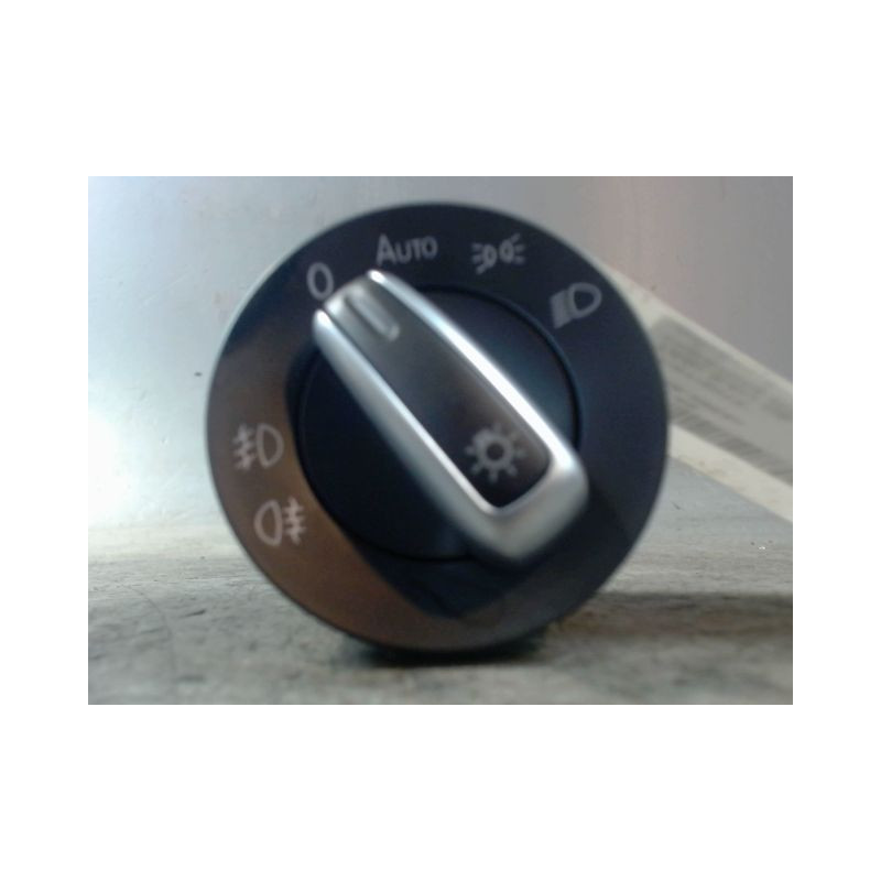 COMMANDE ECLAIRAGE AUDI A6 2004-