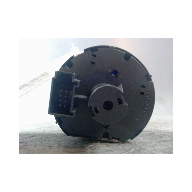 COMMANDE ECLAIRAGE AUDI A6 2004-