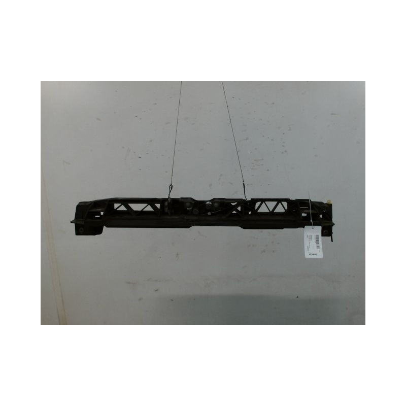 TRAVERSE SUPERIEURE ARMATURE AVANT PEUGEOT 308