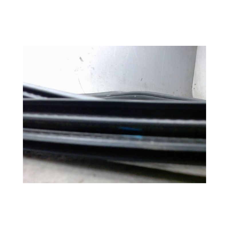 JOINT PORTE AVANT GAUCHE PEUGEOT 208