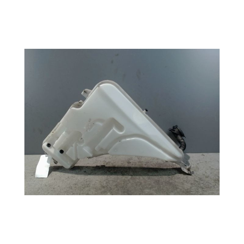 RESERVOIR LAVE-GLACE AVANT BMW SERIE 1