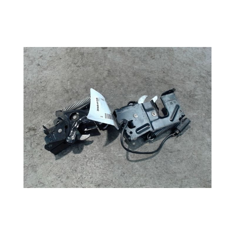 SERRURE CAPOT BMW SERIE 1