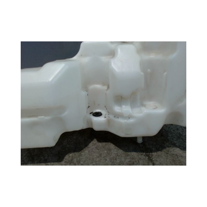 RESERVOIR LAVE-GLACE AVANT PEUGEOT BOXER