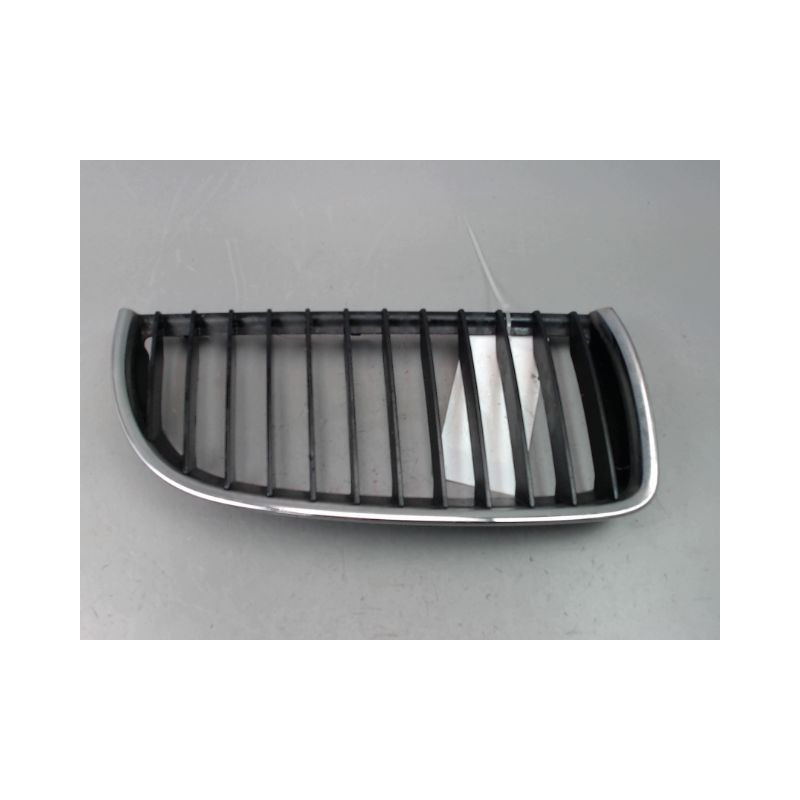 GRILLE CALANDRE DROIT BMW SERIE 3 BERL. V Phase 1 (E90) 2005-2008