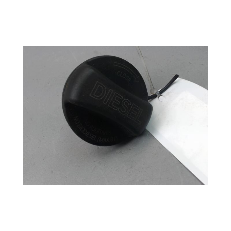 BOUCHON RESERVOIR A CARBURANT BMW SERIE 1 I Phase 2 (E87) 2007-2011