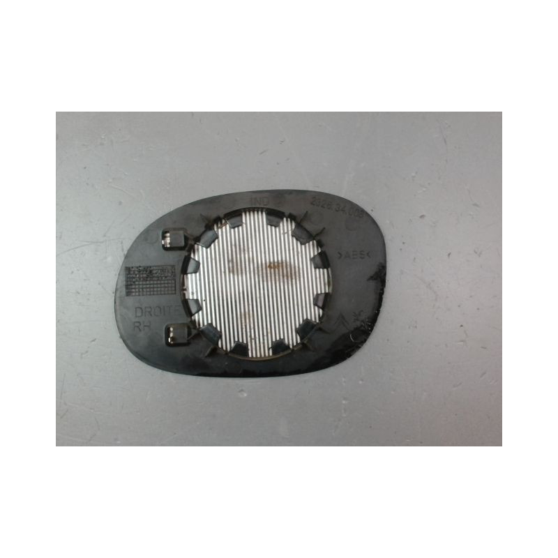 GLACE RETROVISEUR EXT D PEUGEOT 206 1998-2009