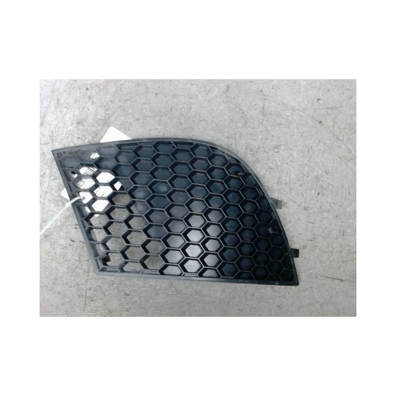 GRILLE VENTILATION PARE-CHOC AVG SEAT IBIZA 2006-