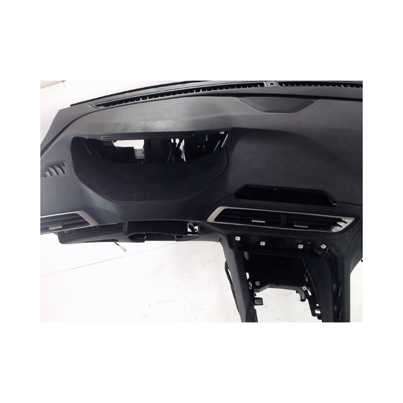 PLANCHE DE BORD  PEUGEOT 5008