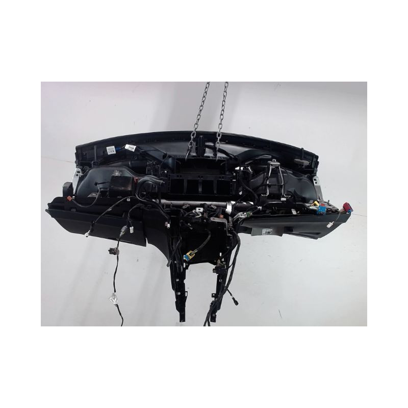 PLANCHE DE BORD  PEUGEOT 5008