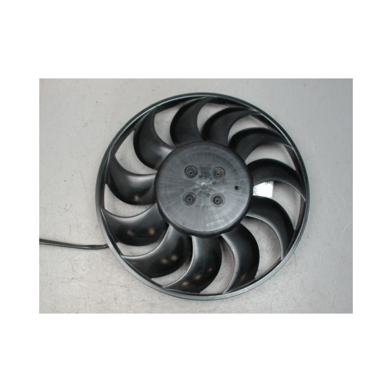 MOTEUR VENTILATEUR RADIATEUR PEUGEOT 208