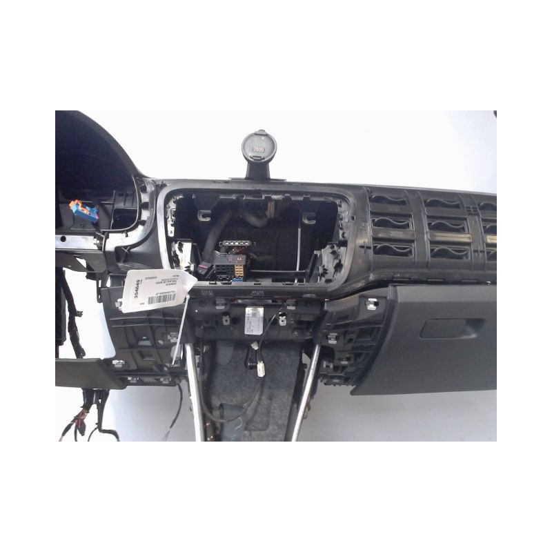 PLANCHE DE BORD  VOLKSWAGEN UP