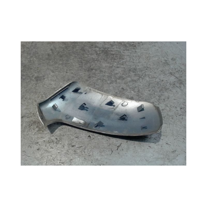 CARENAGE RETROVISEUR EXTERIEUR DROIT PEUGEOT 3008 2009-