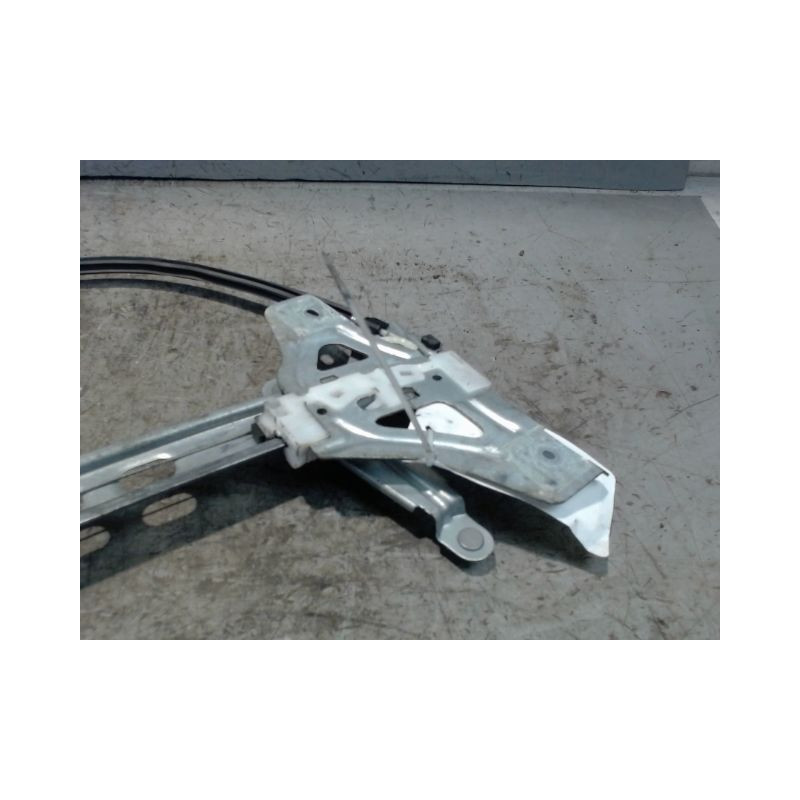 MECANISME LEVE-GLACE AVANT GAUCHE PEUGEOT 108