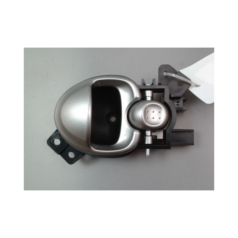 POIGNEE INTERIEURE PORTE ARRIERE DROIT CITROEN C-ZERO