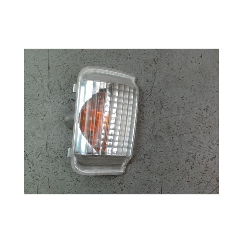 VOYANT LUMINEUX RETROVISEUR DROIT  PEUGEOT BOXER (333-L2H2) TOLE 6.2006-