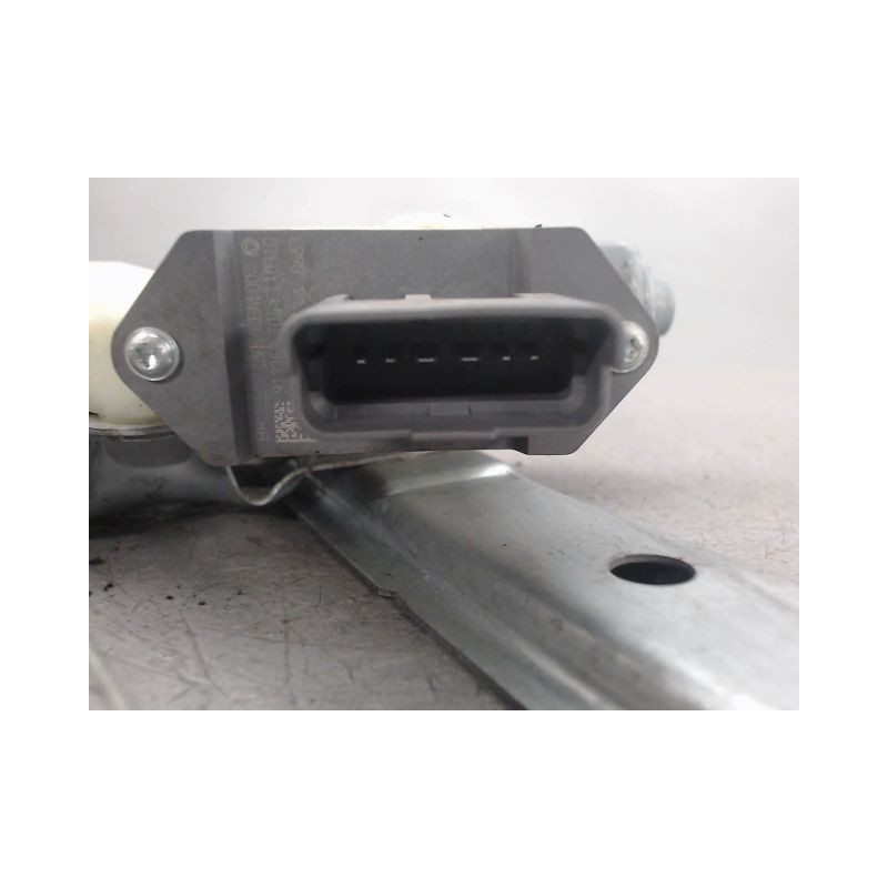 MECANISME LEVE-GLACE AVANT GAUCHE PEUGEOT 3008