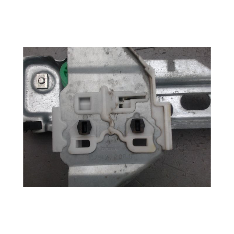MECANISME LEVE-GLACE AVANT GAUCHE PEUGEOT 3008