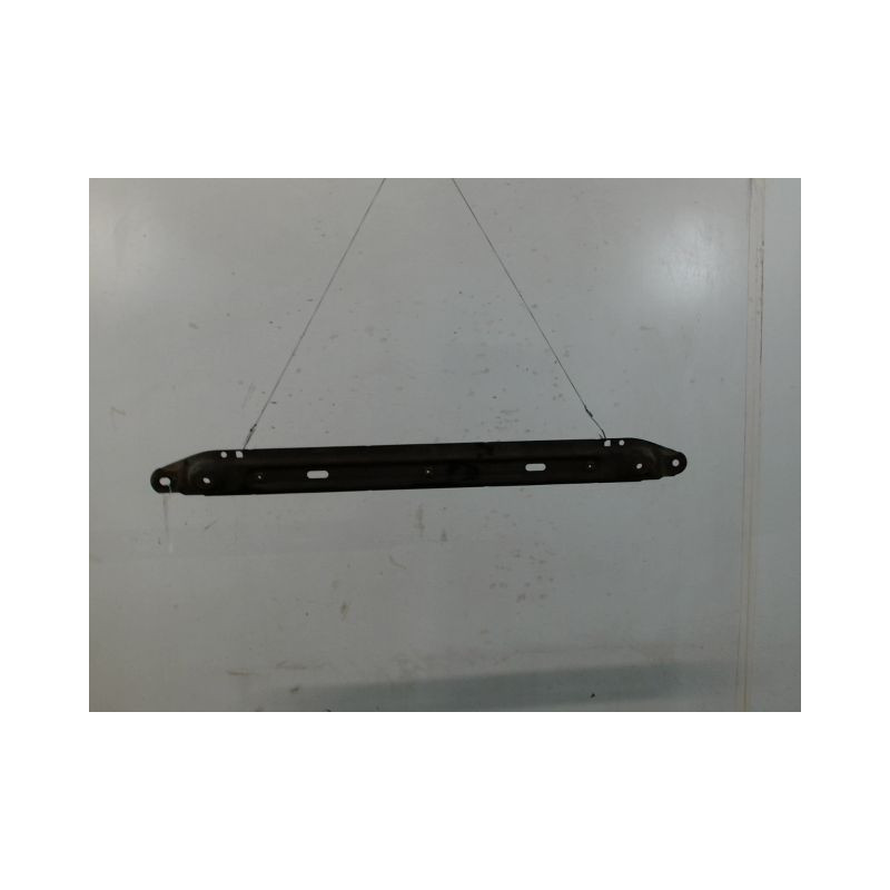 TRAVERSE INFERIEURE ARMATURE AVANT CITROEN C4