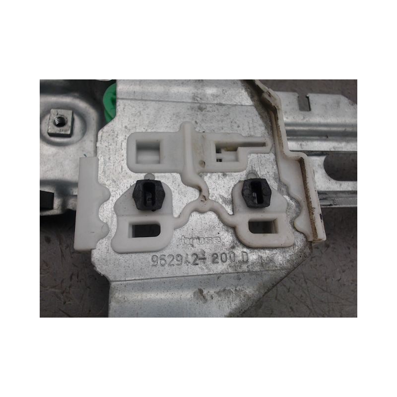 MECANISME LEVE-GLACE AVANT GAUCHE PEUGEOT 3008