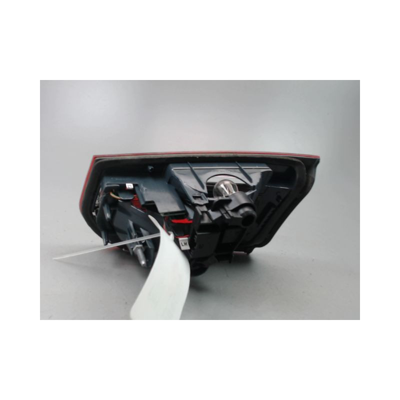 FEU ARRIERE INTERIEUR GAUCHE BMW SERIE 3