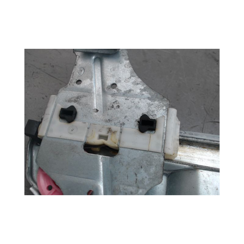 MECANISME LEVE-GLACE AVANT GAUCHE PEUGEOT 208