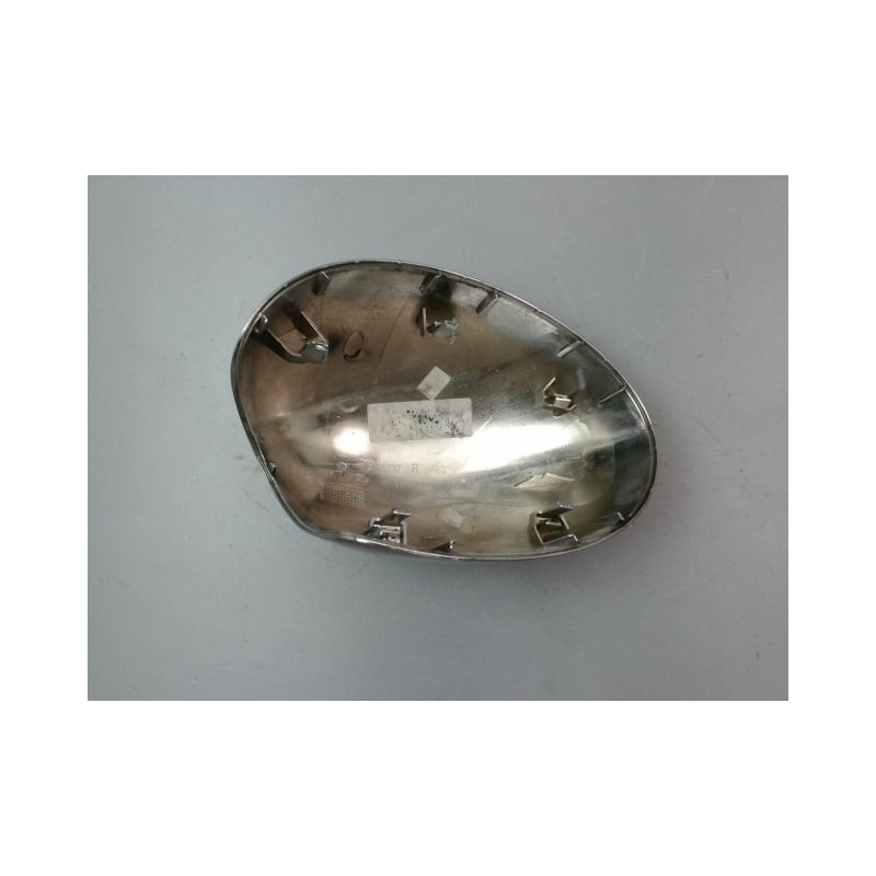 CARENAGE RETROVISEUR EXTERIEUR DROIT MINI MINI II Phase 1 (R56) 2006-2010