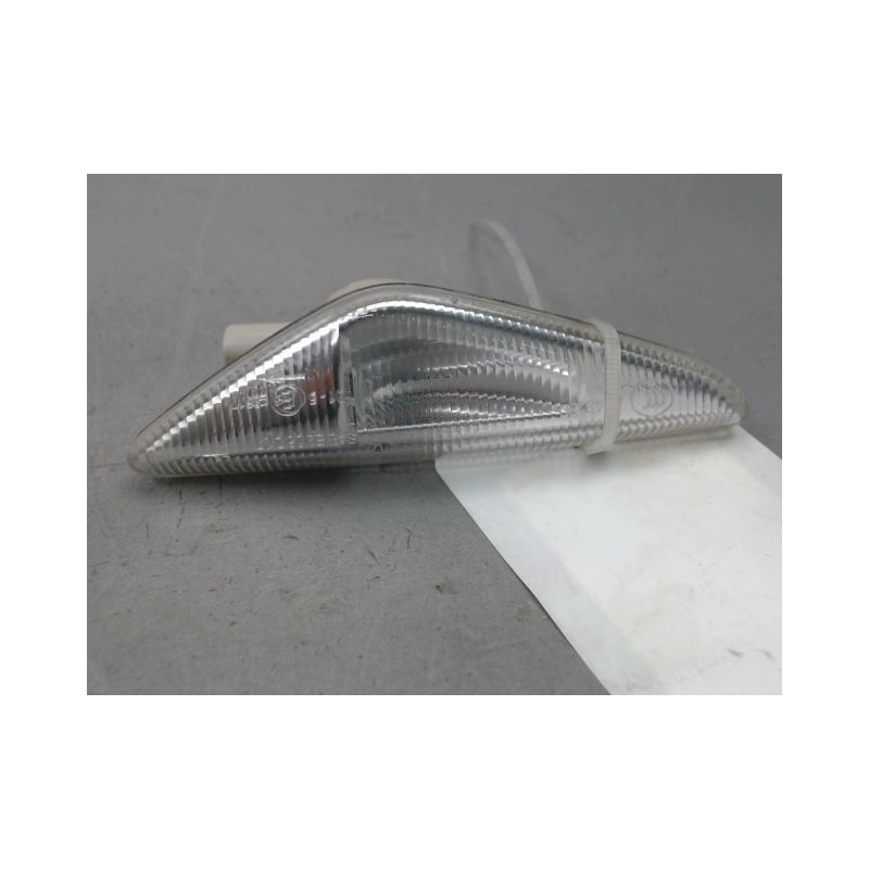 REPETITEUR AILE DROIT BMW X5 BREAK II Phase 1 (E70) 2007-2010