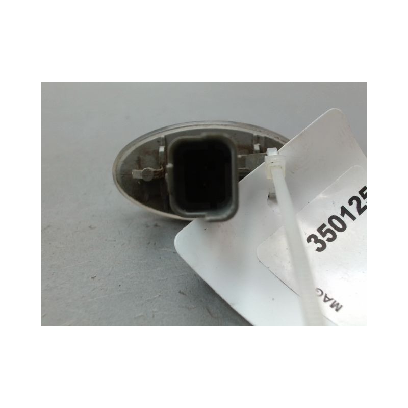 REPETITEUR AILE GAUCHE PEUGEOT 107 Phase 1 2005-2008