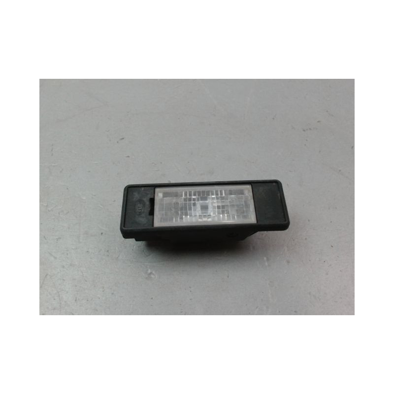 ECLAIREUR PLAQUE DE POLICE GAUCHE PEUGEOT 308 2009-