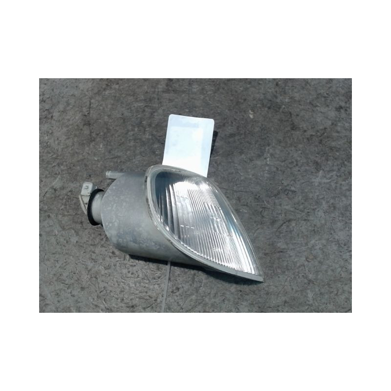 CLIGNOTANT DROIT CITROEN SAXO -99