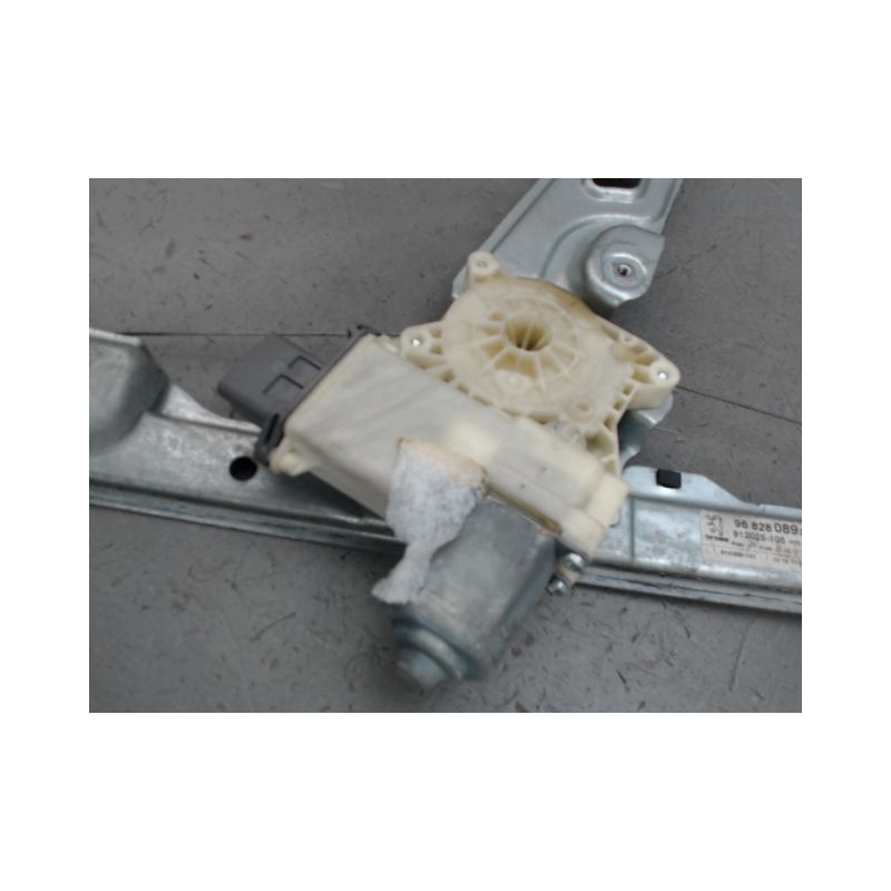MECANISME LEVE-GLACE AVANT GAUCHE PEUGEOT 5008