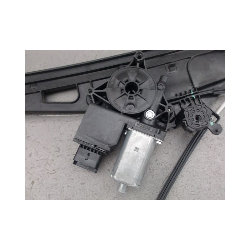 MECANISME LEVE-GLACE AVANT DROIT PEUGEOT 3008