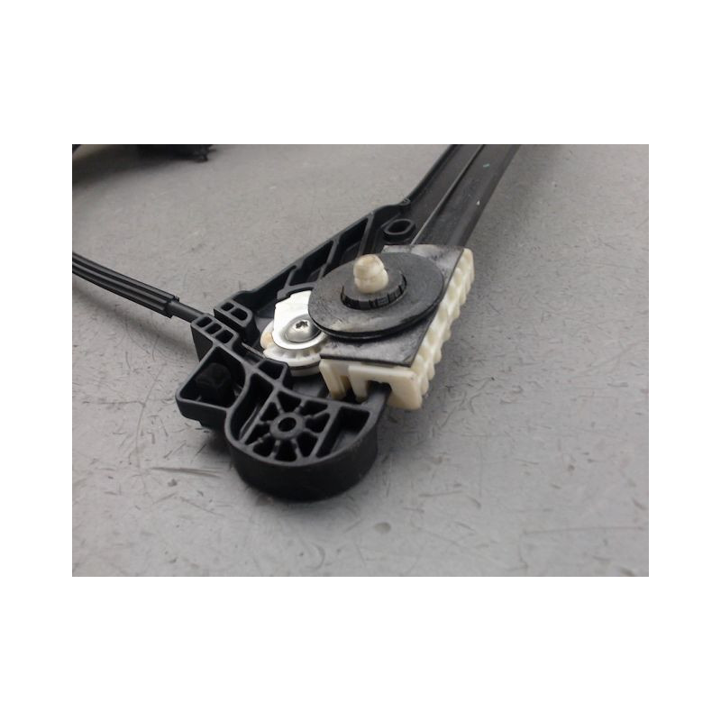 MECANISME LEVE-GLACE AVANT DROIT PEUGEOT 3008