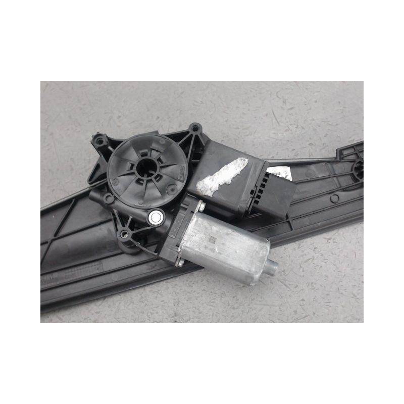 MECANISME LEVE-GLACE ARRIERE GAUCHE PEUGEOT 3008