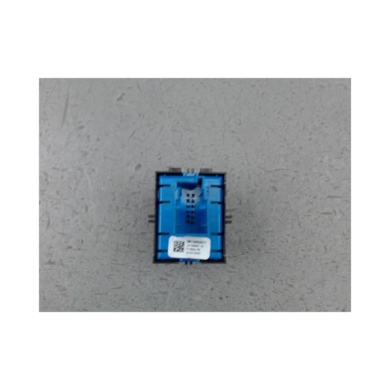 INTERIEUR COMMANDE FREIN A MAIN PEUGEOT 3008