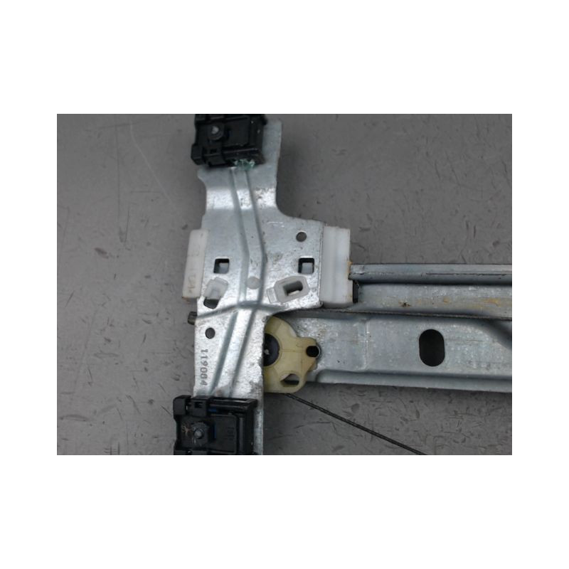 MECANISME LEVE-GLACE AVANT GAUCHE PEUGEOT 207