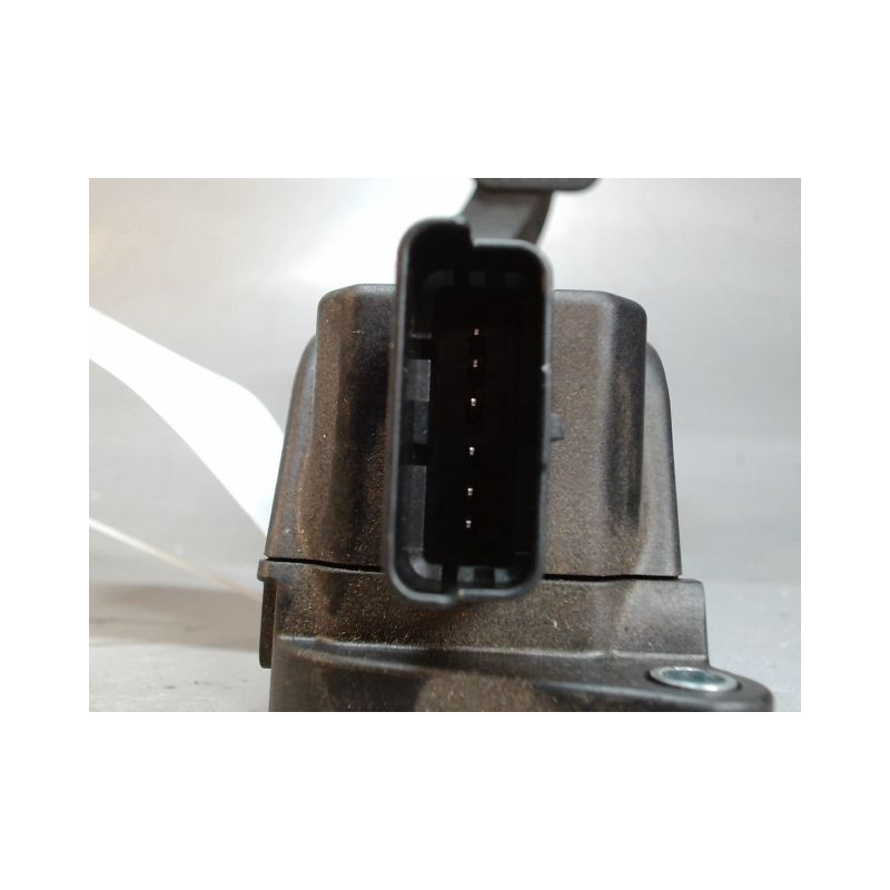 PEDALE ACCELERATEUR PEUGEOT 5008 2009-