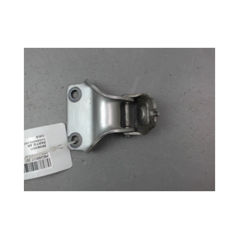 CHARNIERE HAYON G PEUGEOT 207 2006-2013